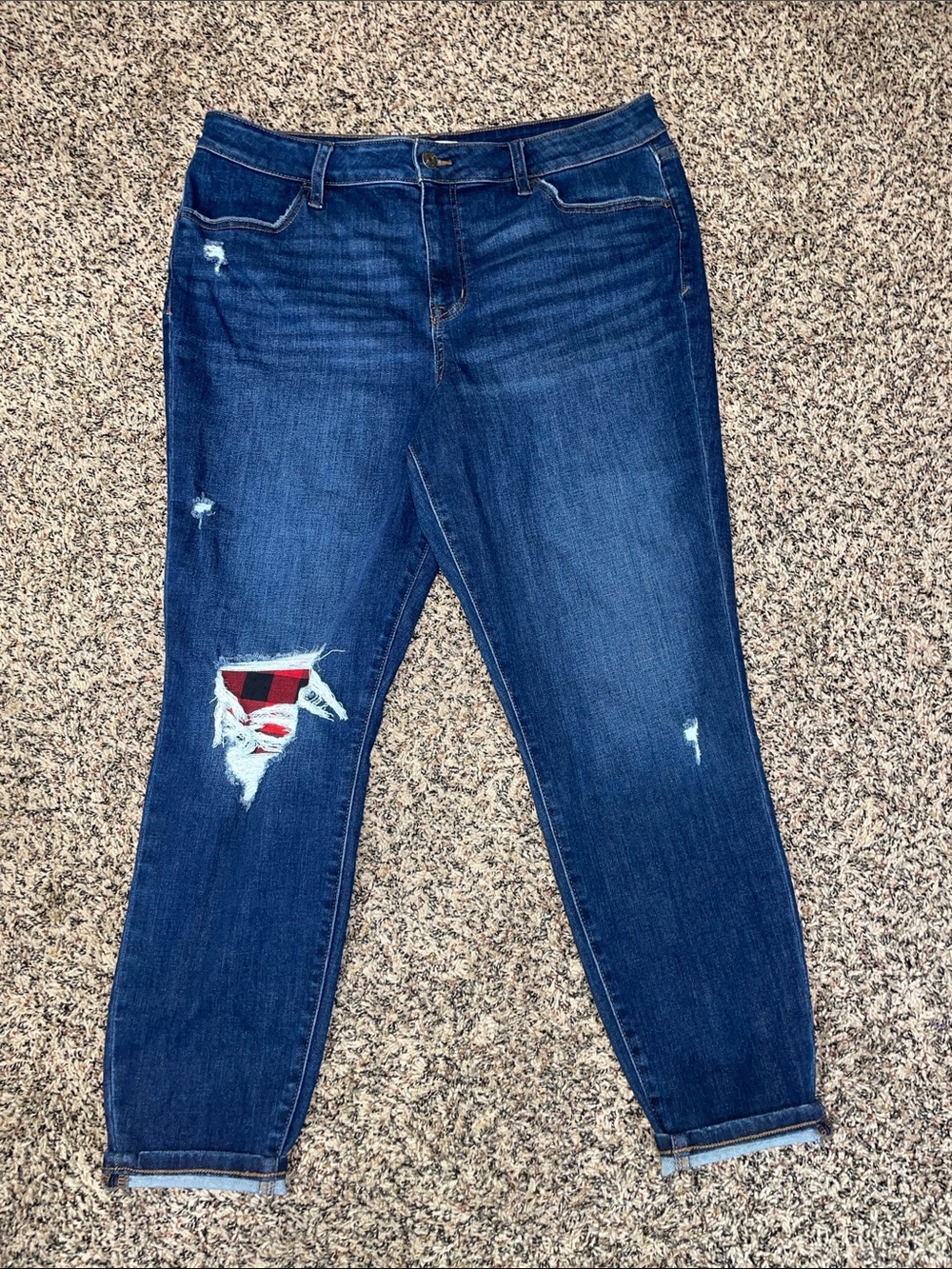 Maurices Distressed Boyfriend Jeans with Plaid Patch XL NWOT